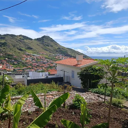 Gouveia Family Escape Machico