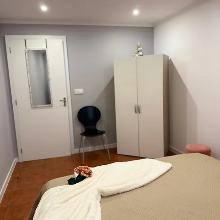 Gouveia Family Escape Apartman *